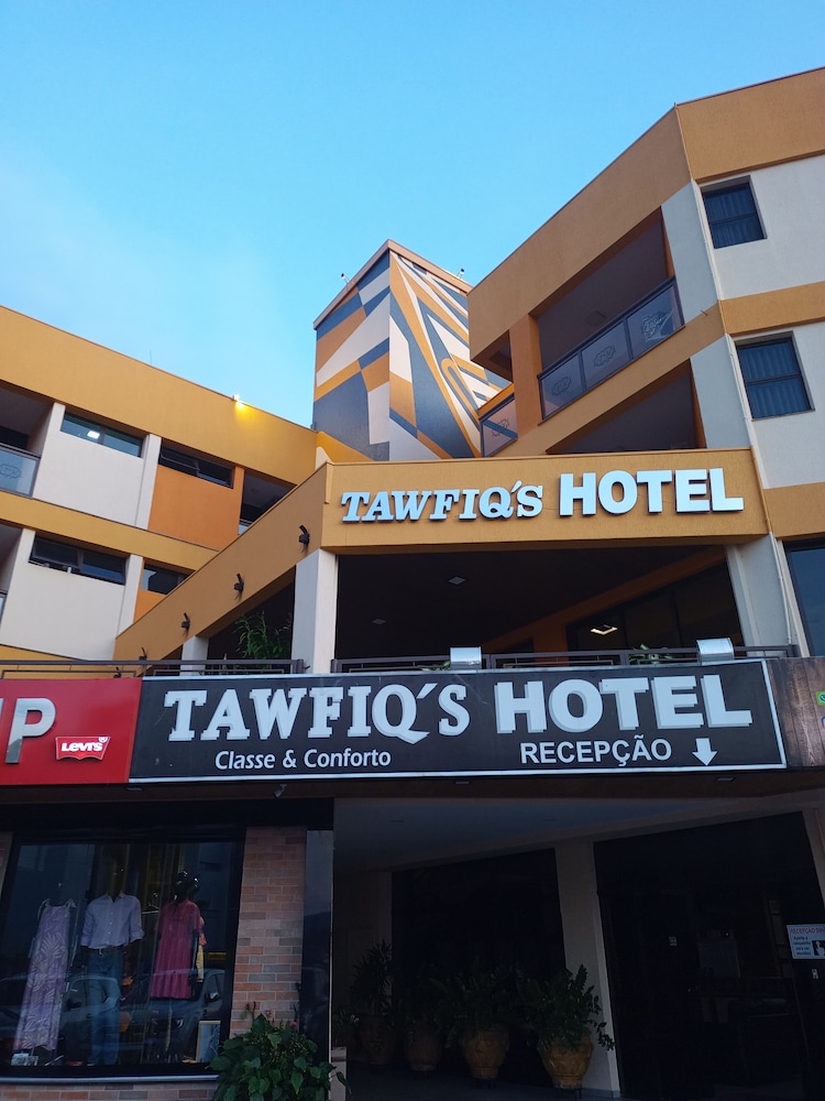 Tawfiq's Palace Hotel 1/25