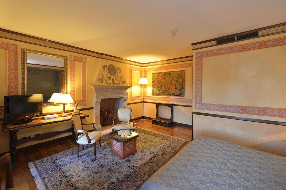 Hotel Fonte Cesia 25/41