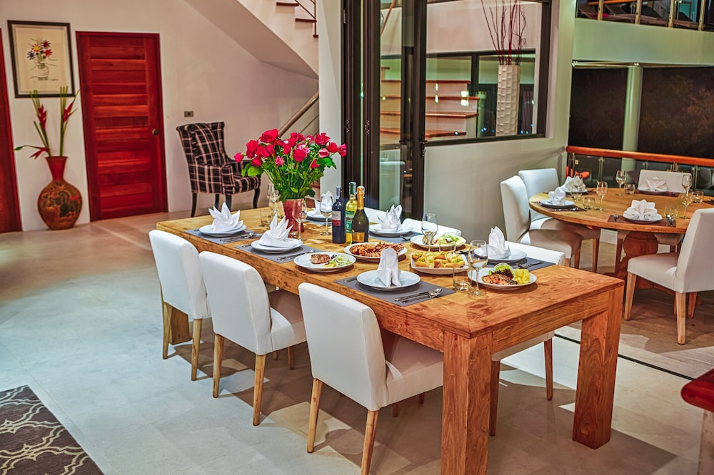 Grand Villa Luxury Time Phuket 37/50