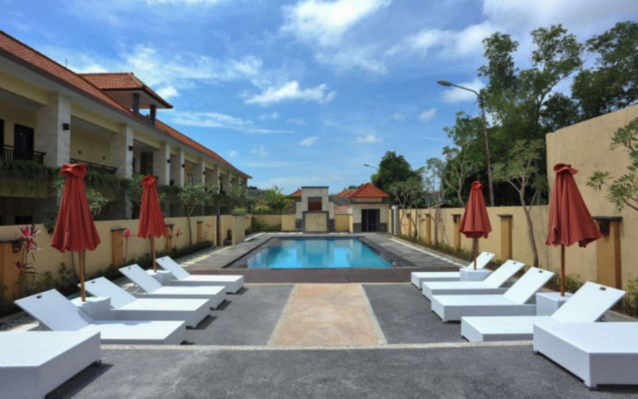 Bali Mega Hotel 57/63