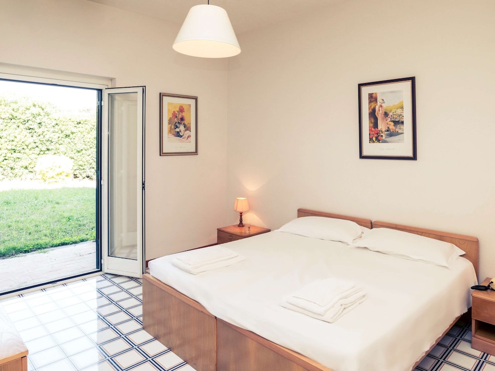 Mercure Civitavecchia Sunbay Park Hotel 25/65