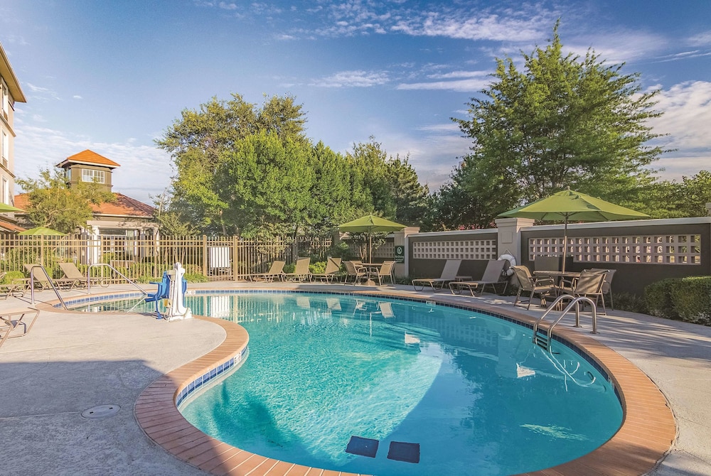 La Quinta Inn And Suites By Wyndham Oklahoma City Norman 1/51