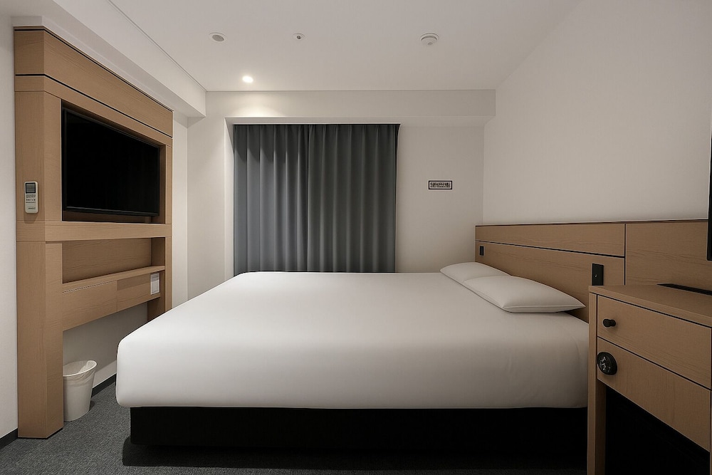 Hollywood, King Bed