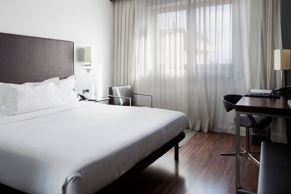 Ac Hotel Pisa By Marriott 5/62