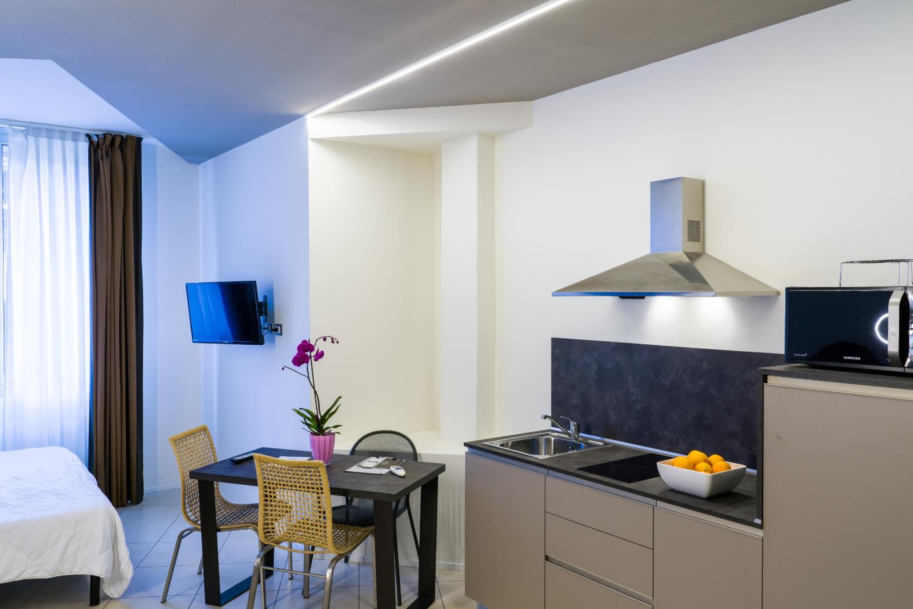Appartamenti Astoria 40/50