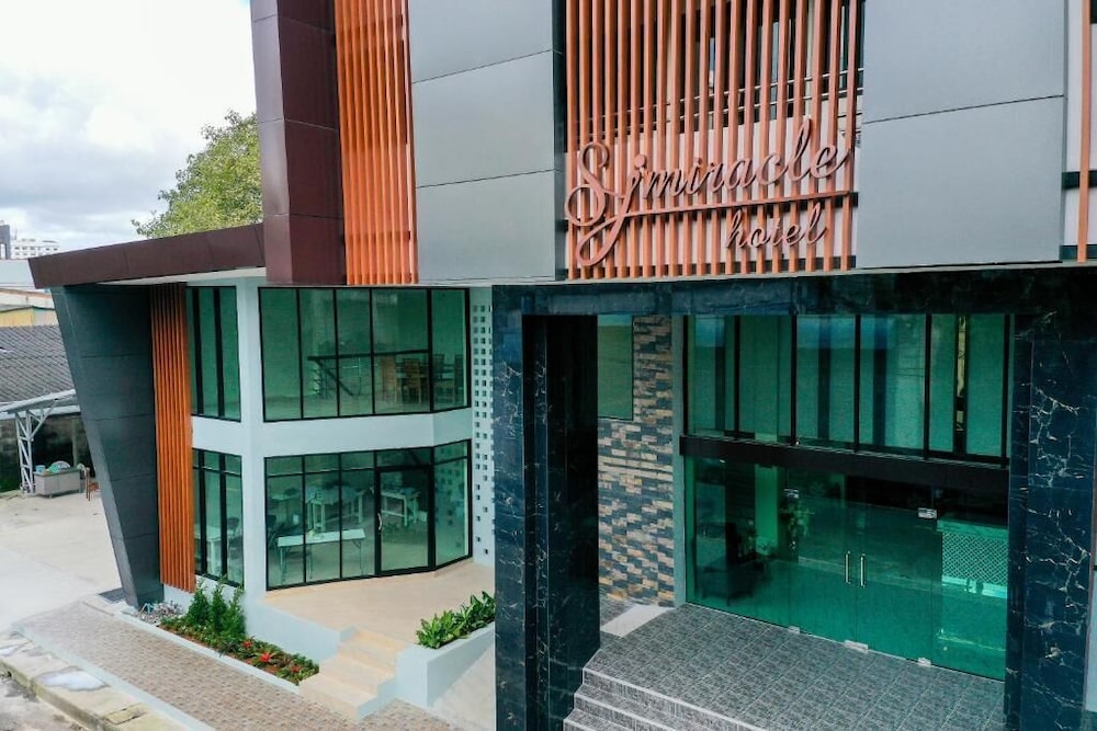 SJ miracle hotel Hatyai 5/50