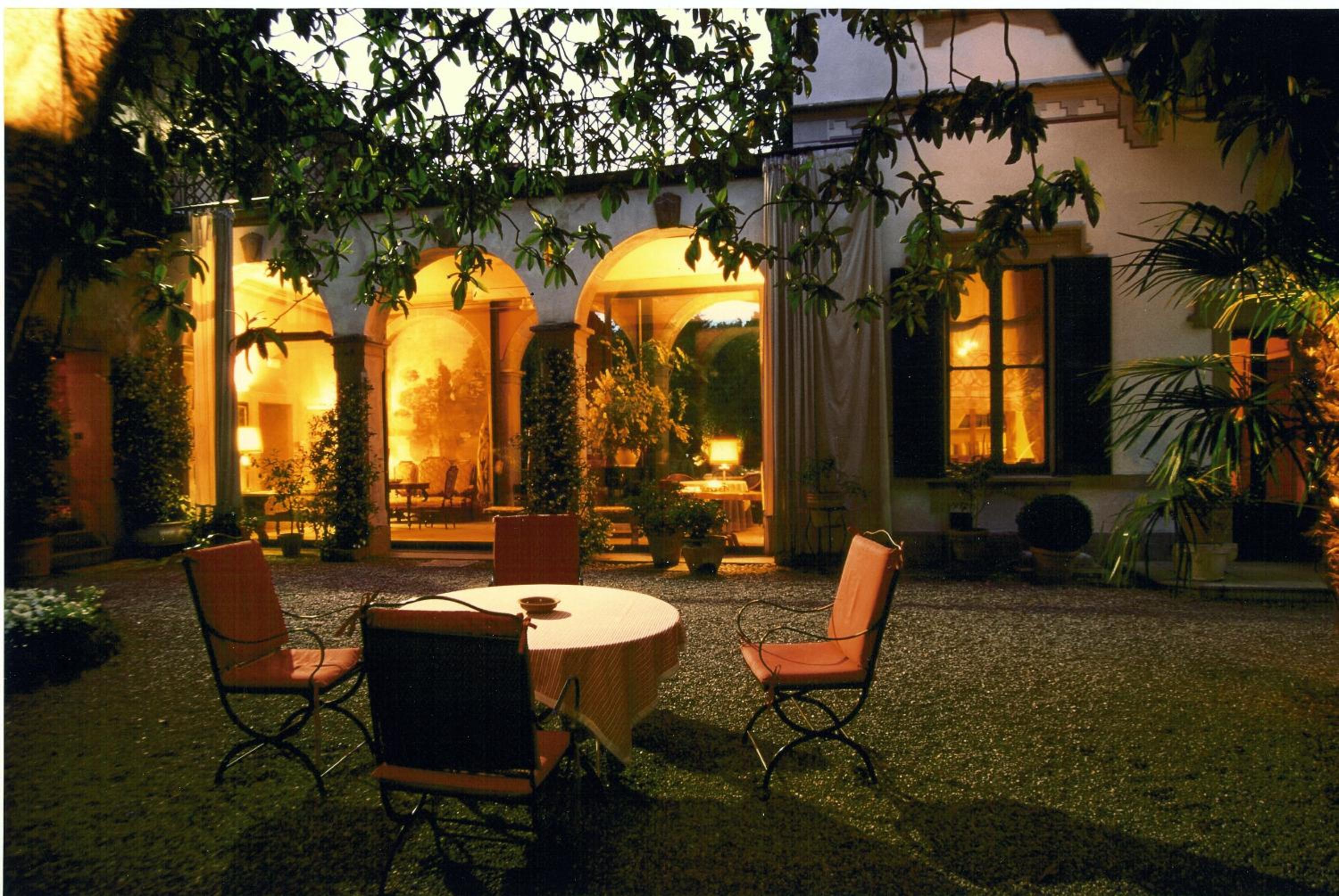 LOCANDA DEI MAI INTEES 22/24