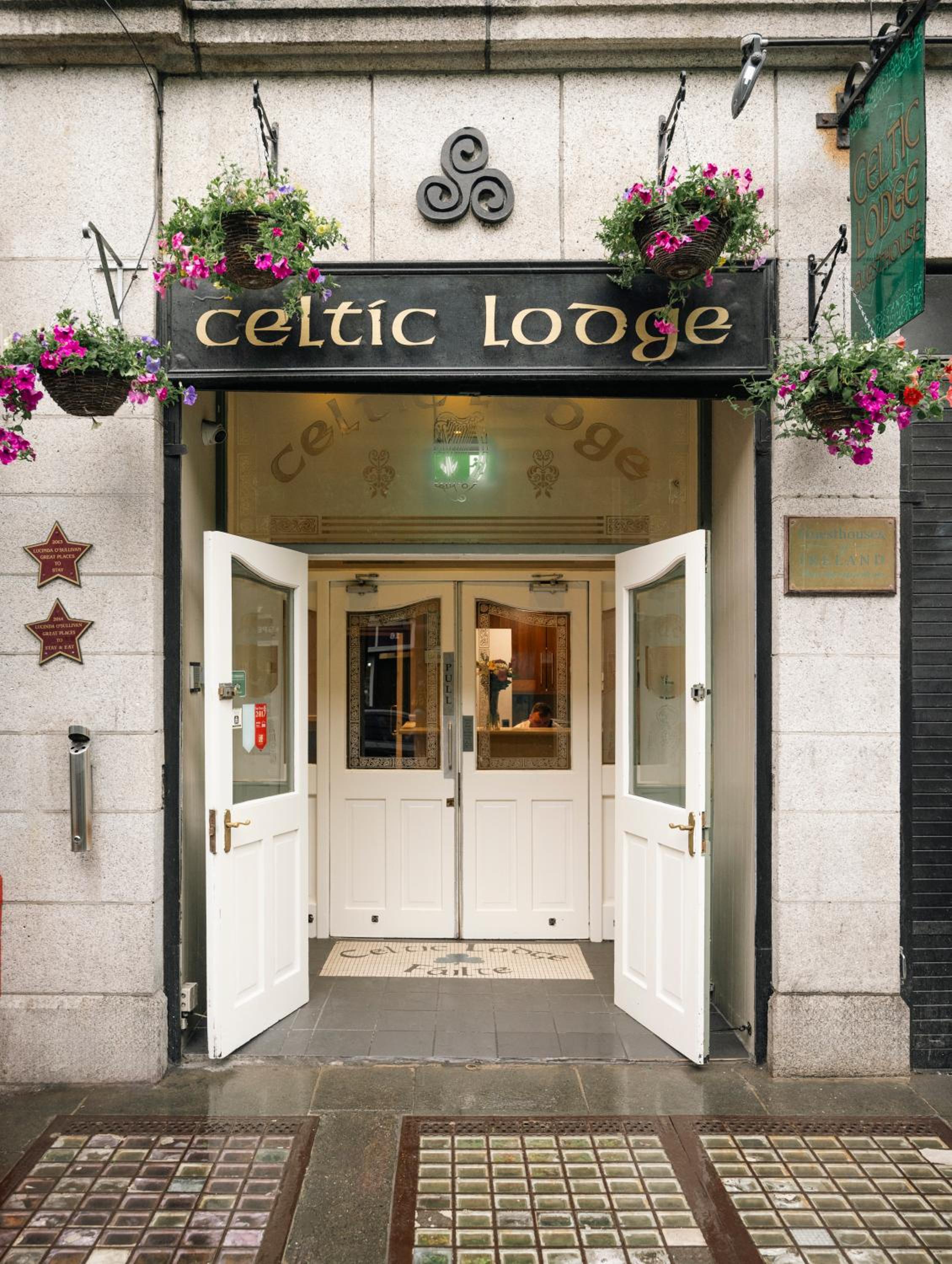 Celtic Lodge Guesthouse Restaurant Bar 7/36