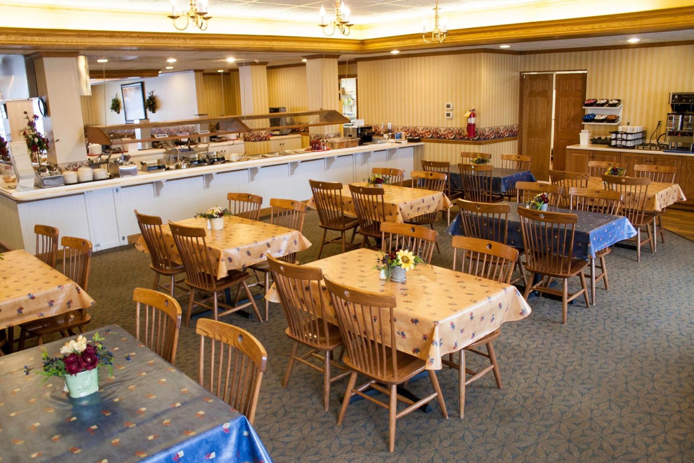 Blue Gate Garden Inn 36/50