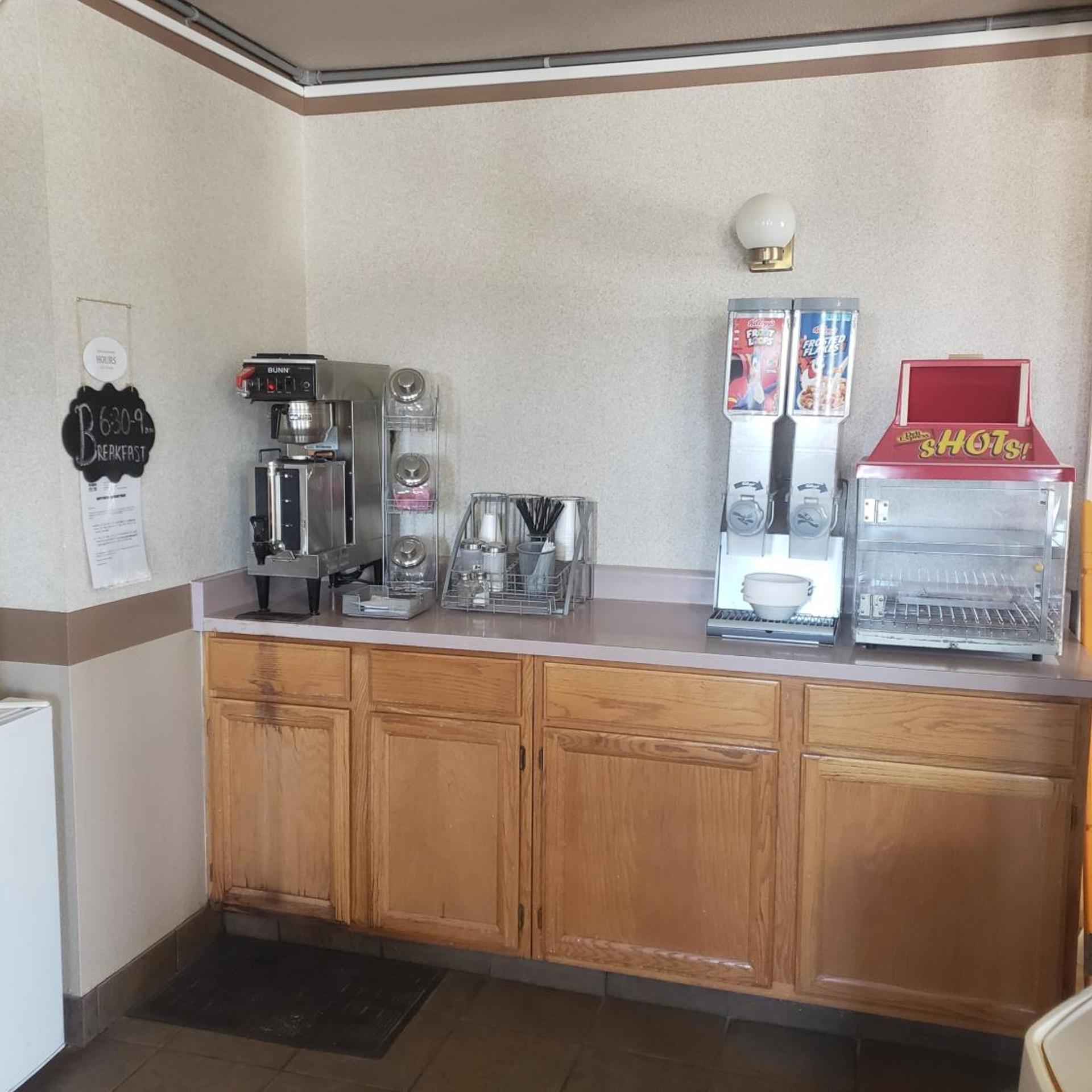 Americas Best Value Inn Burlington 2/62