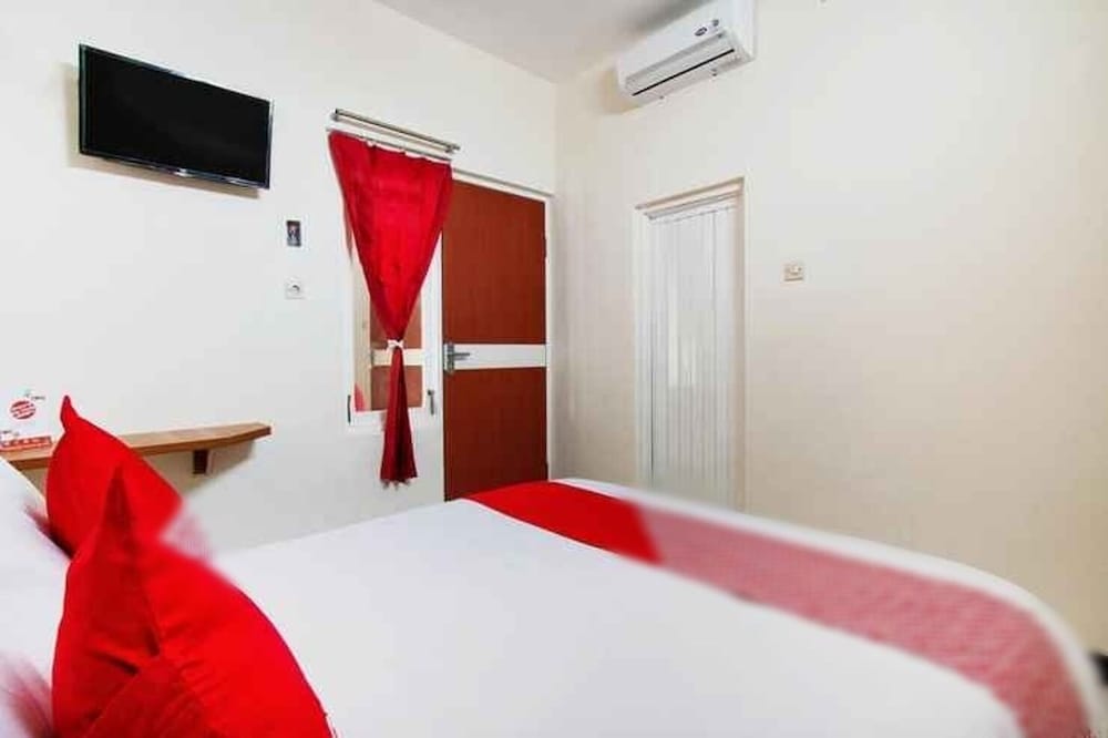 OYO 3350 Cozy Residence Syariah 11/17