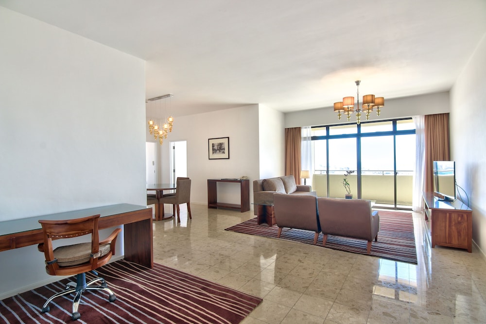 Hilton Colombo Residence 59/83