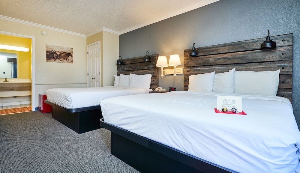 San Mateo Inn 15/36