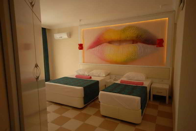 Infinity Beach Hotel 13/39