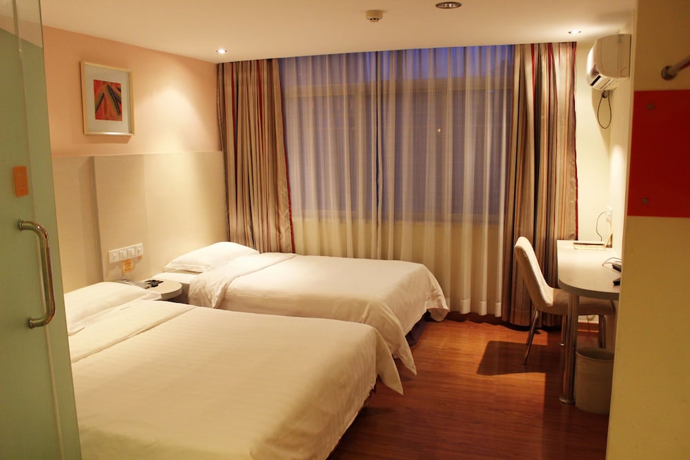 Green Oasis Hotel 22/45