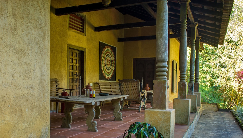 The Kandy Samadhi Centre 61/80