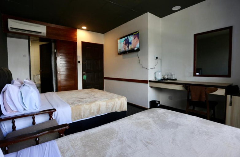 Fata Hotel By Project Borneo 5/11