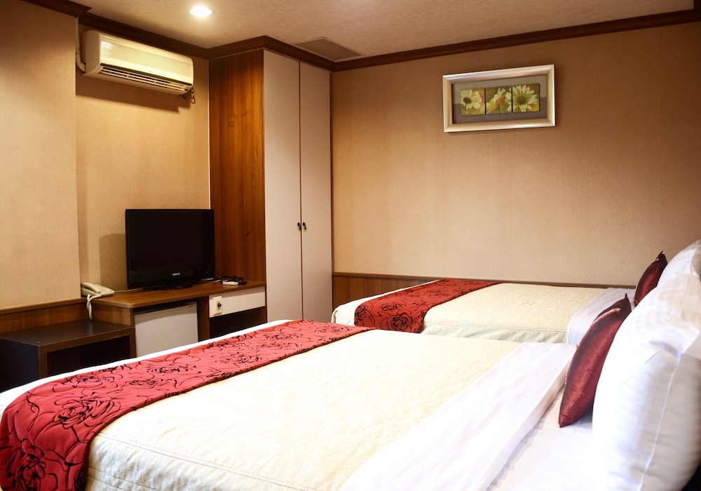 Xiu Shui Hotel 12/61