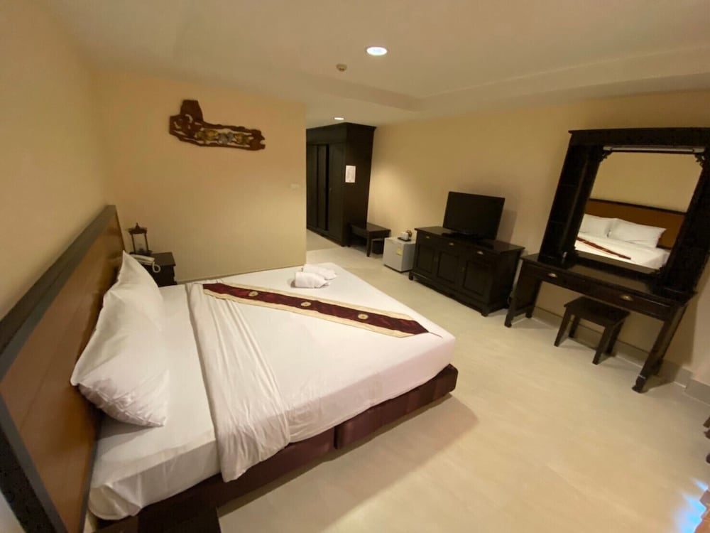 Rayong Lanna Hotel 33/56