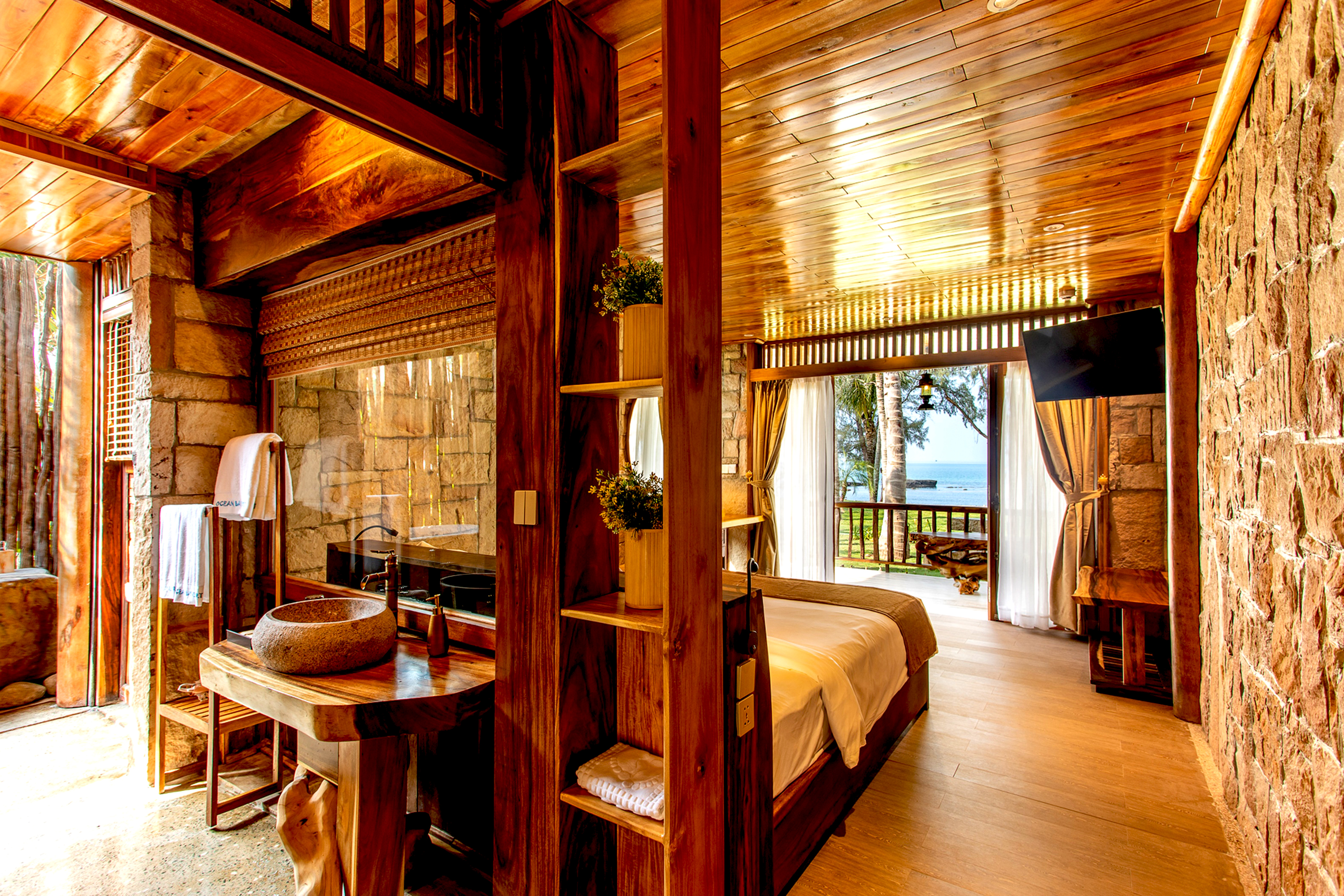 Ocean Bay Phu Quoc Resort and Spa 21/49
