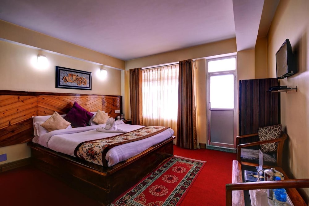 Oyo Rooms Cooch Behar Road 21/48