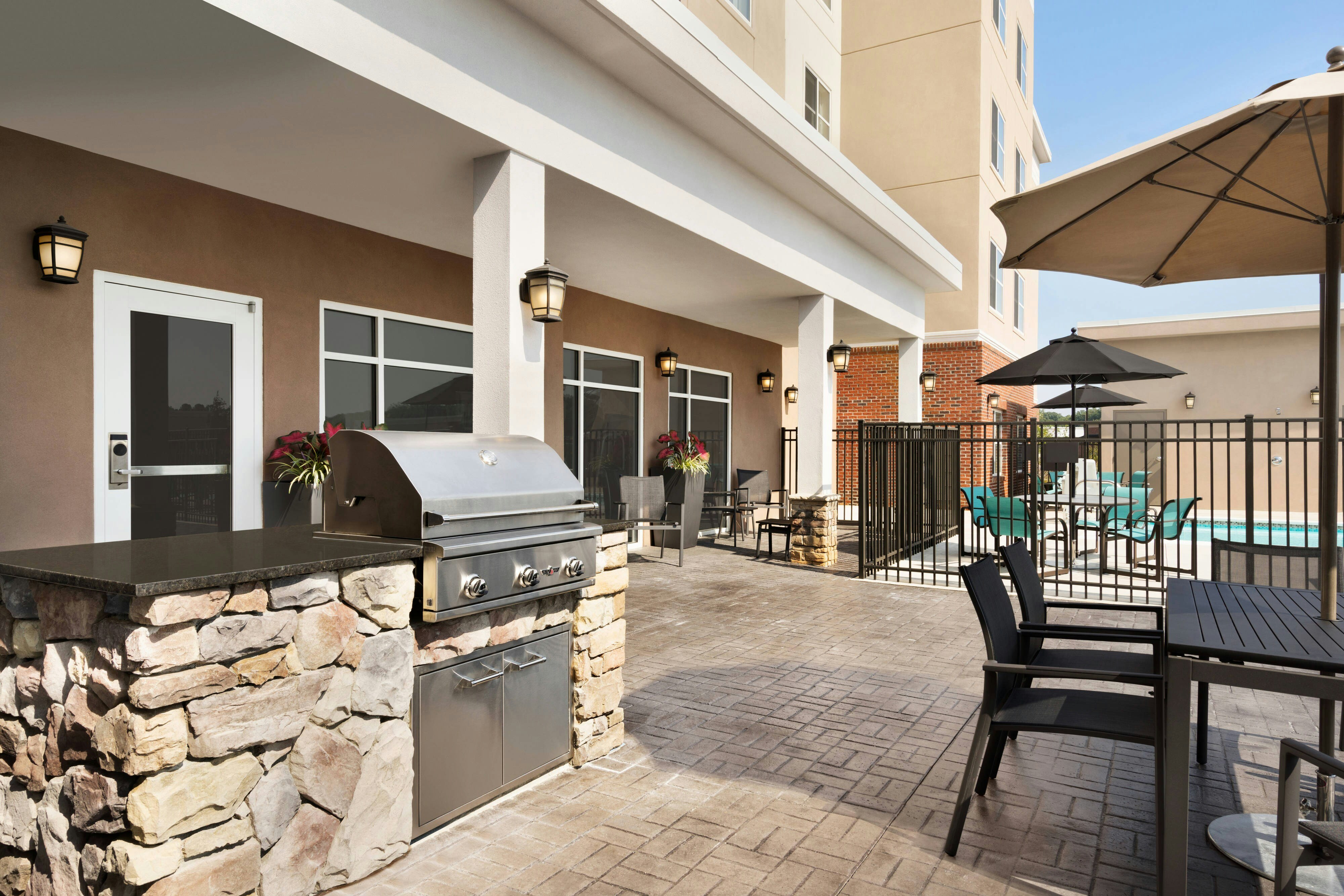 Residence Inn Winston Salem Hanes Mall 31/44