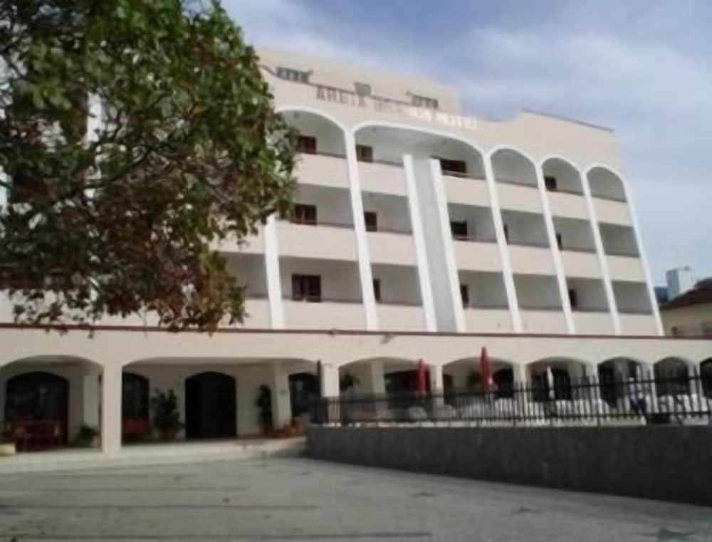HOTEL AREIA BRANCA 2/39