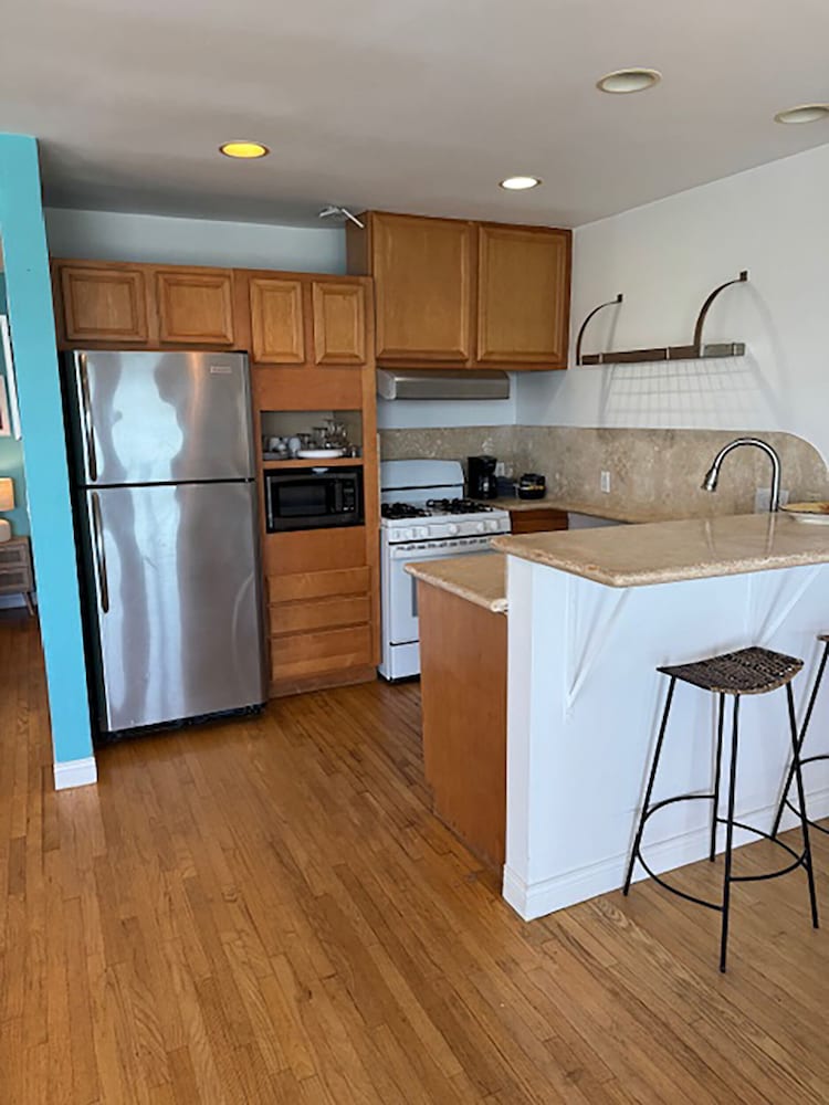 Malibu Beach Paradise Apartments 14/50