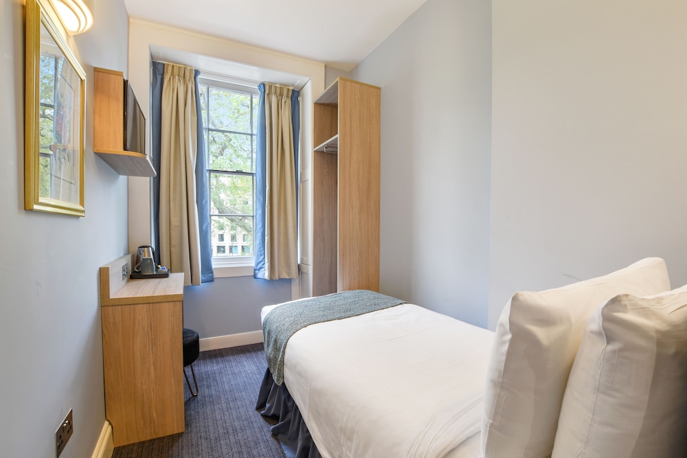 Judd Hotel 23/42
