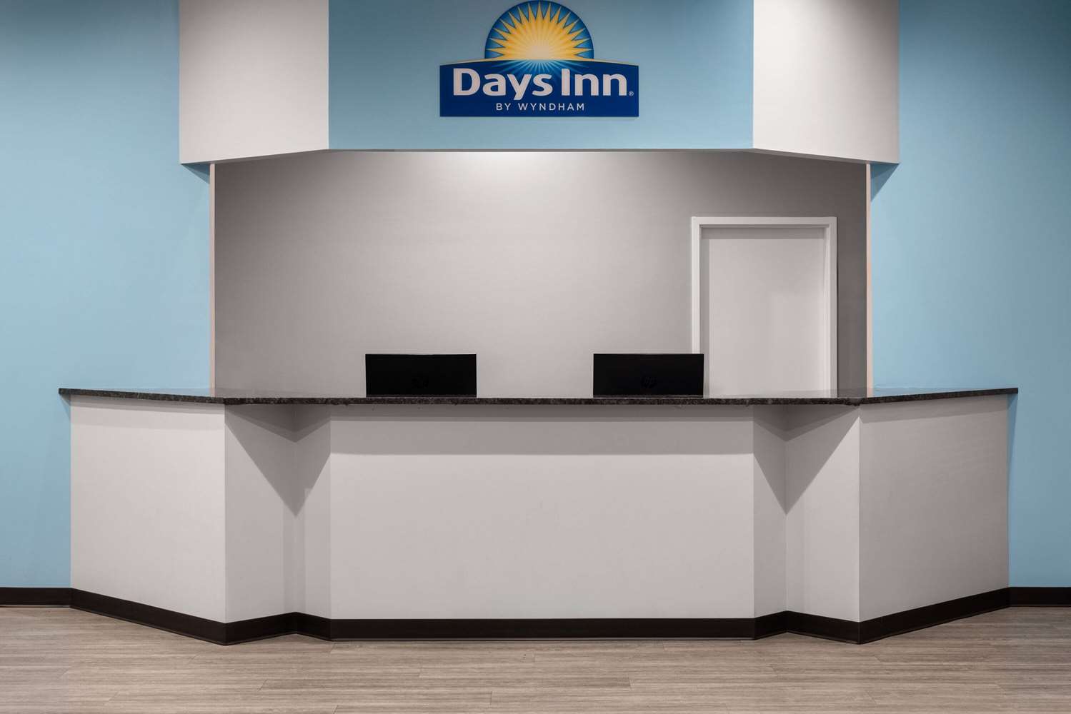 Days Inn by Wyndham Frederick 15/45