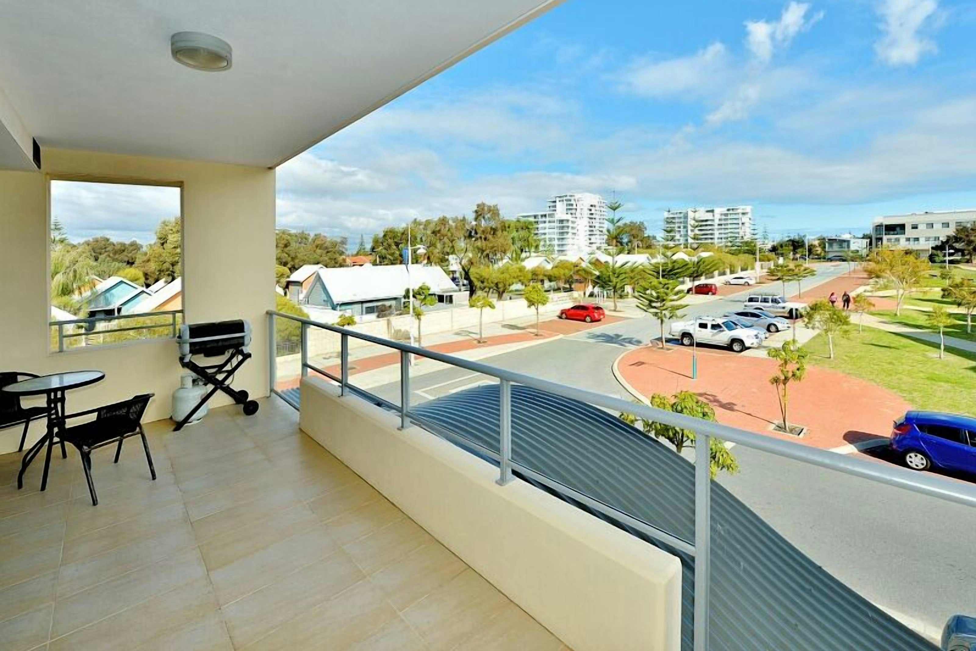 Dolphin Quay Apartments 36/71