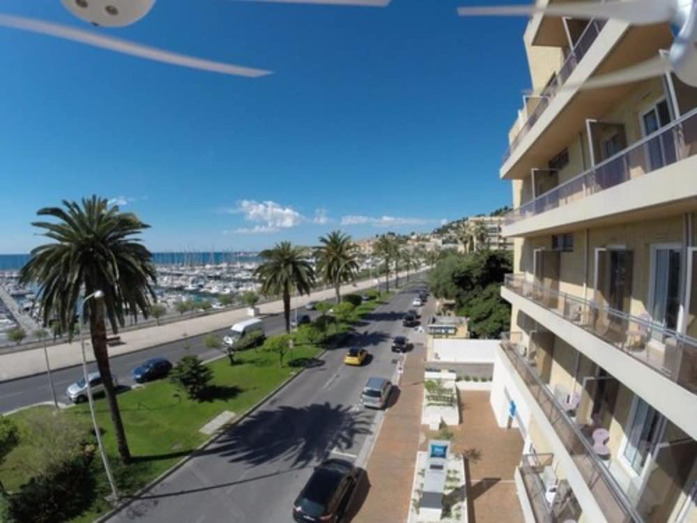 Ibis Budget Menton 3/66