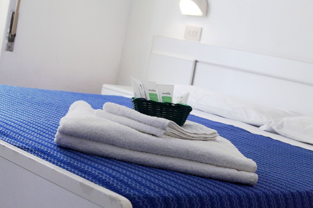 LAGOMAGGIO HOTEL photo3