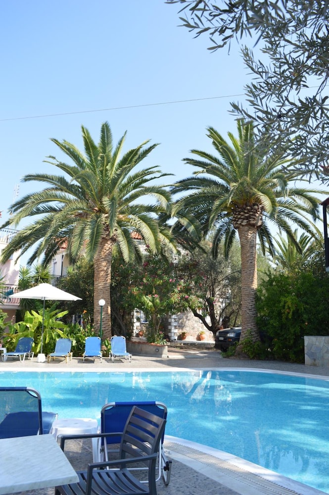 ANAXOS GARDEN 58/64