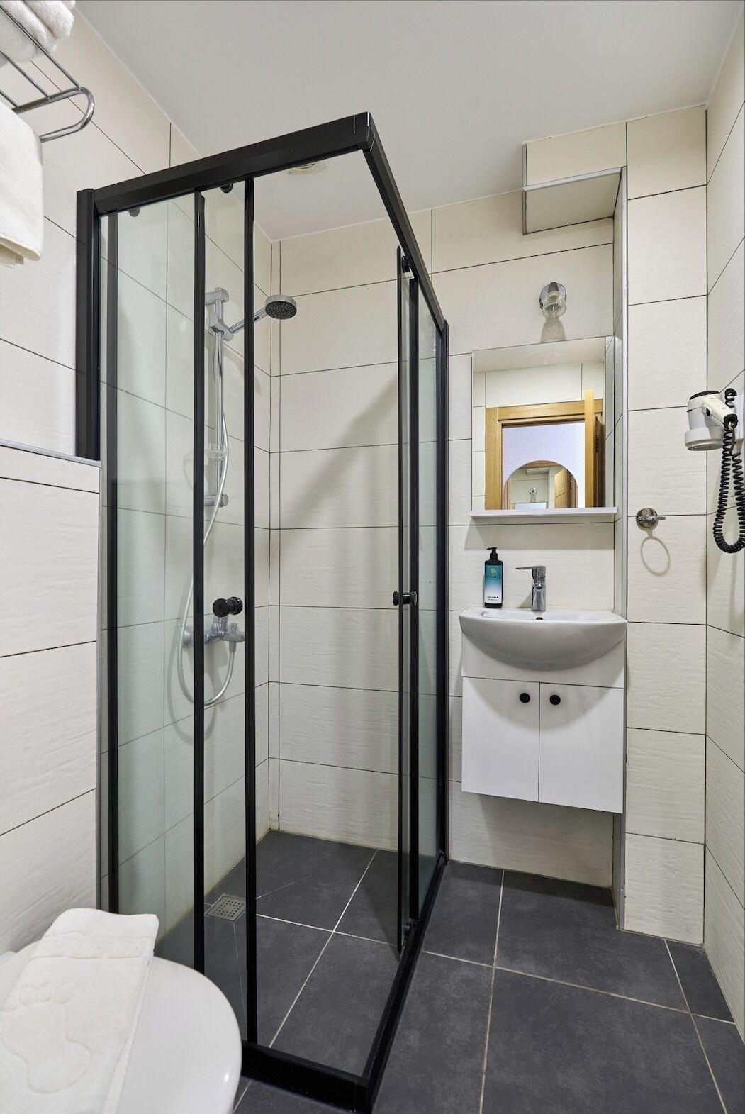 غرفة عائلية رباعية، Mia Hill Suites 7/8