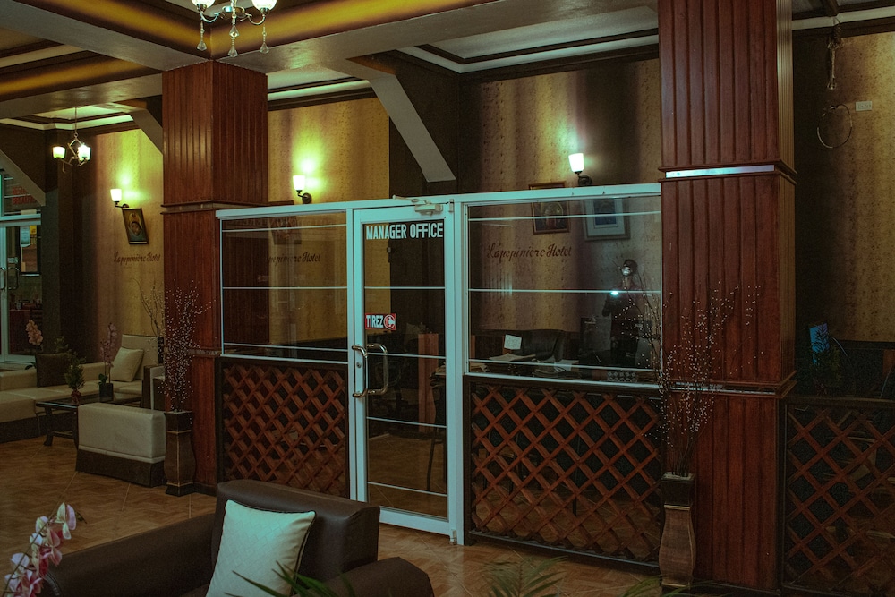 La Pepiniere Hotel 28/50