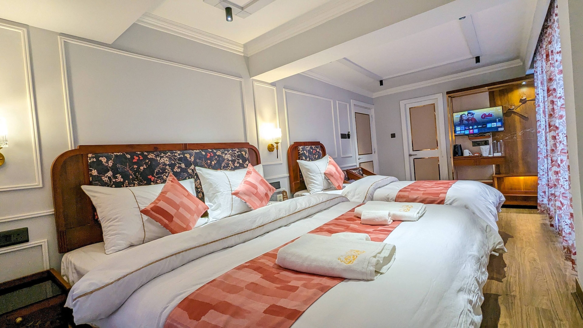 SUPERIOR, TRIPLE, 1 DOUBLE AND 1 SINGLE BED