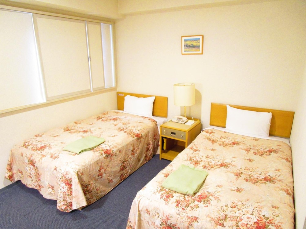 Green Hotel Omagari 7/32