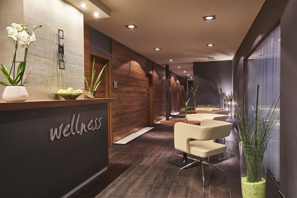 Spa Hotel Felicitas 2/20