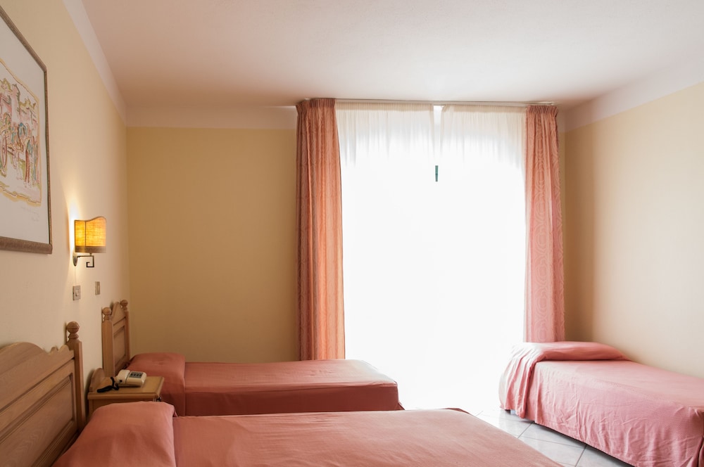 Hotel Maria Rosaria 43/62