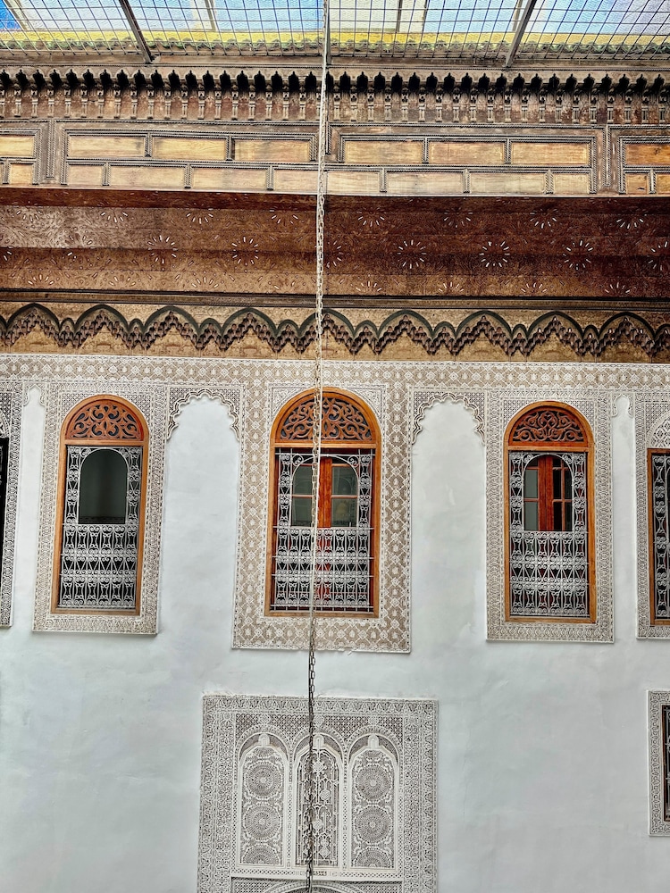 Riad Damia 1/49