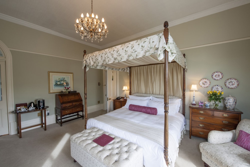 Hacklewood Hill Country House 23/70