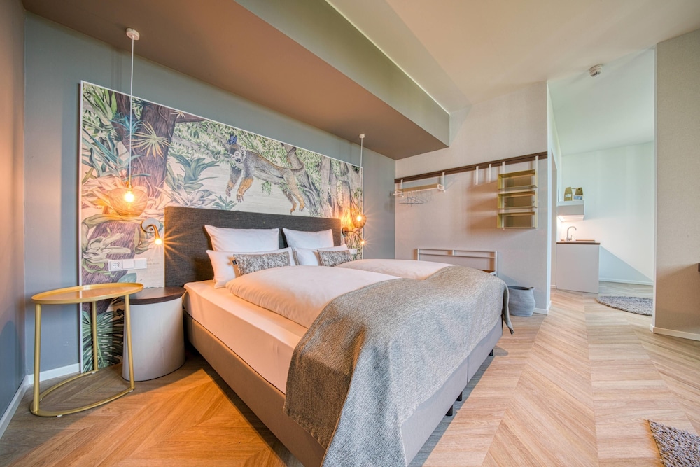 Vienna House Easy by Wyndham Augsburg 17/55