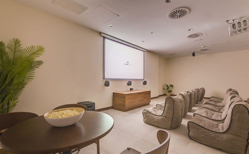 Livensa Living Studios Bilbao 30/41