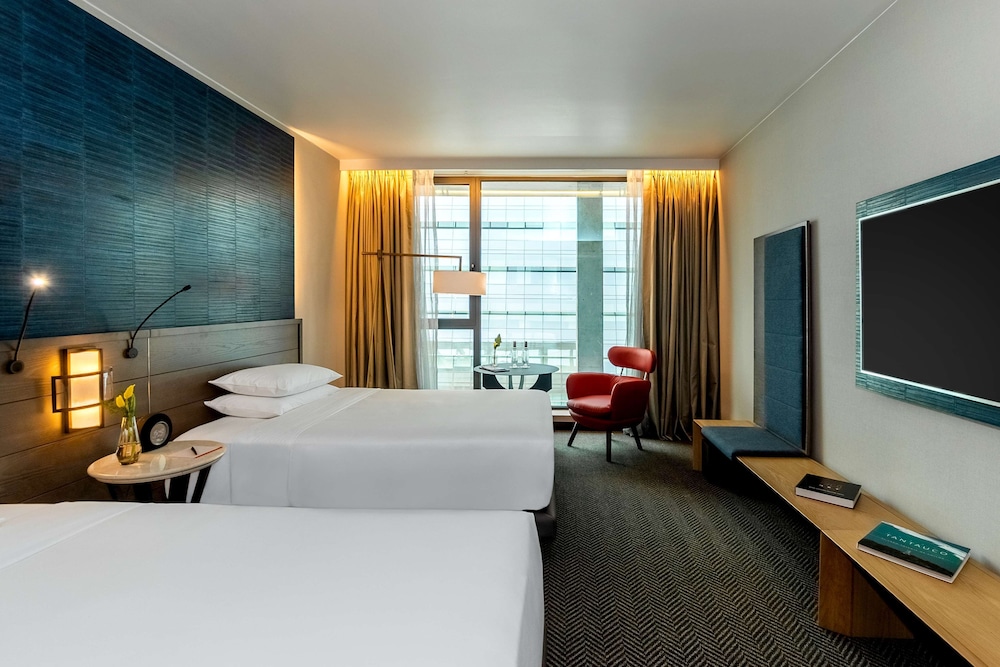 Hyatt Centric Las Condes Santiago 56/80
