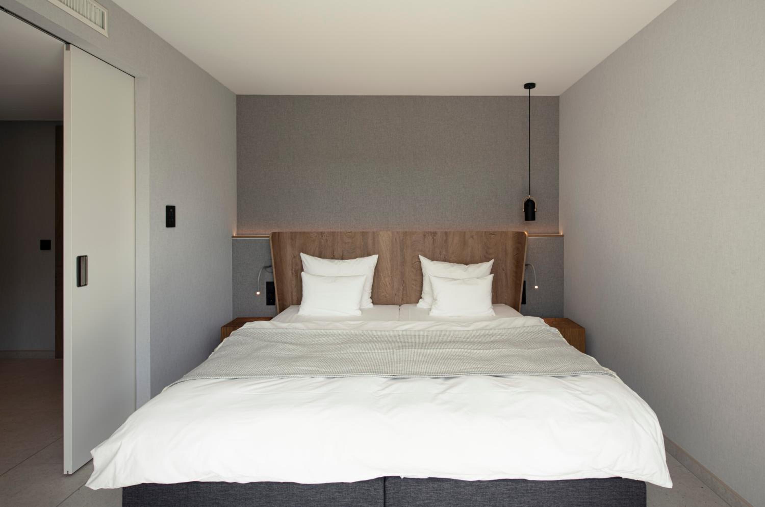 Deluxe, Studio, Double Bed
