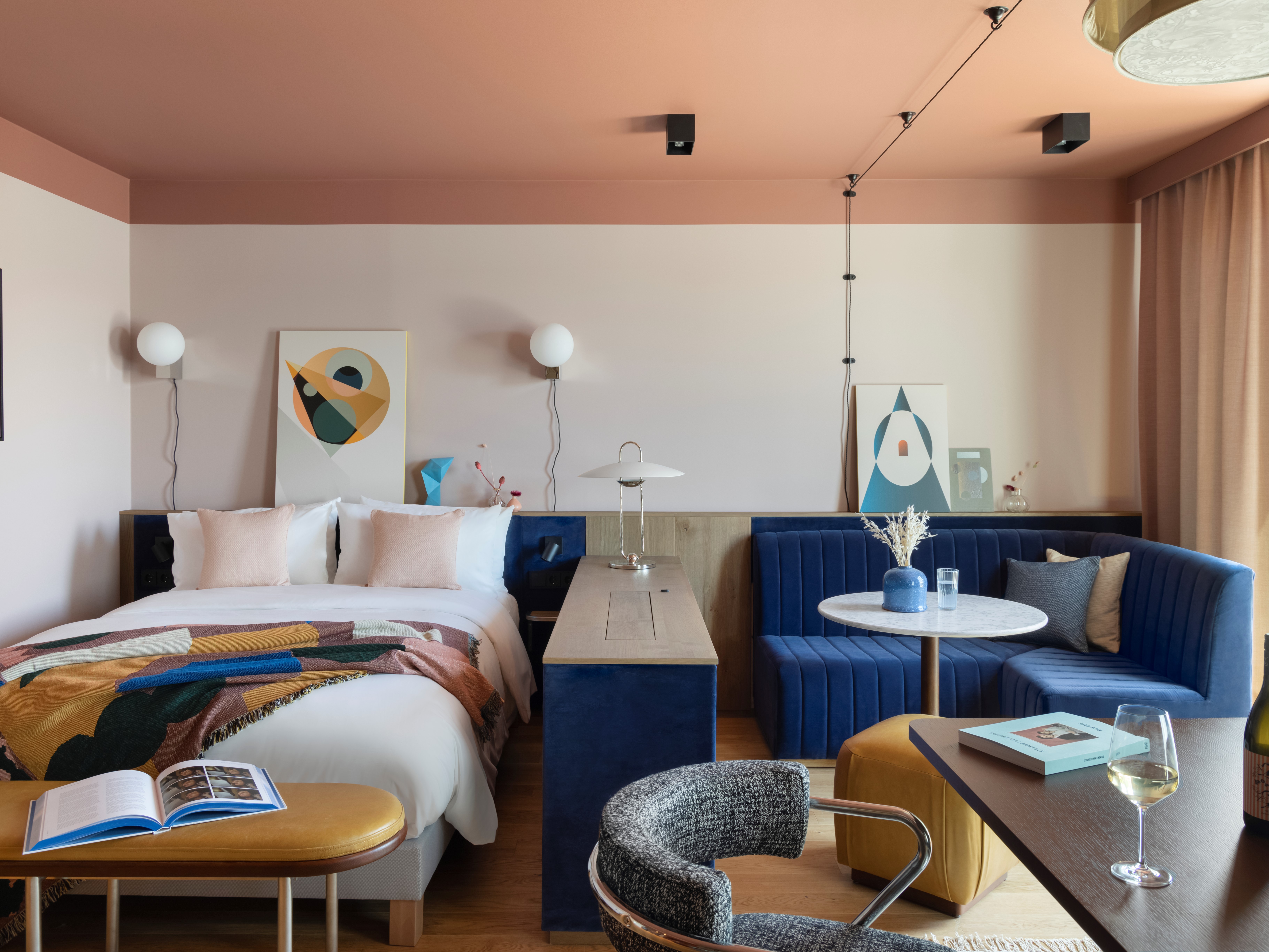 Suite, Double Bed