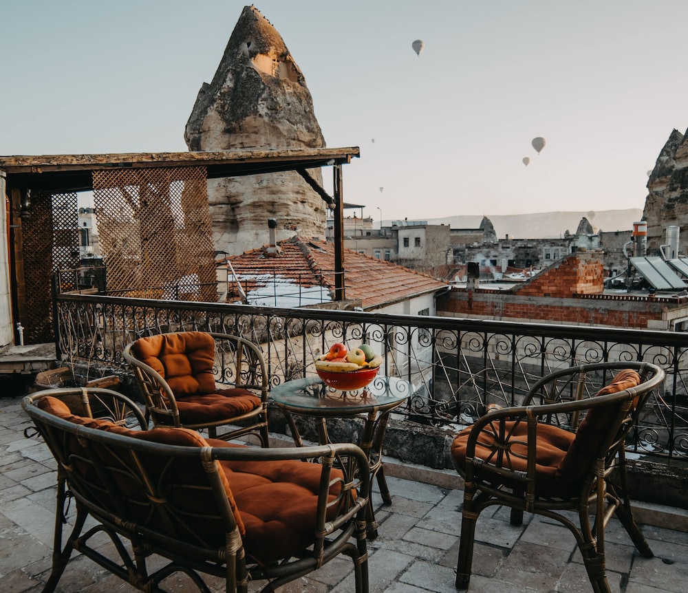 Erenbey Cave Hotel 35/50