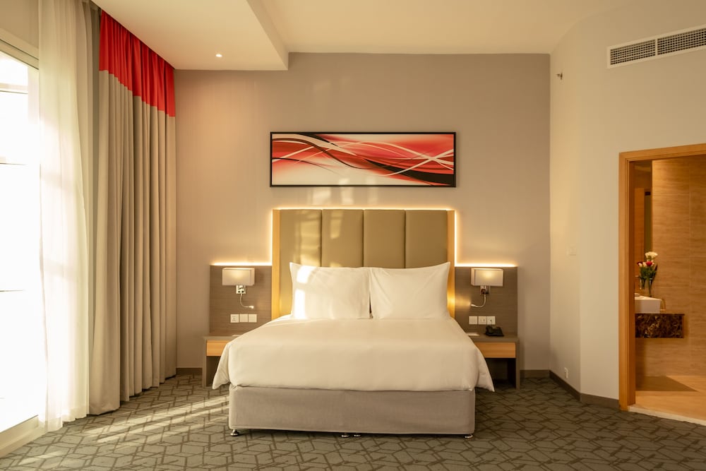 Peony Hotel 24/67