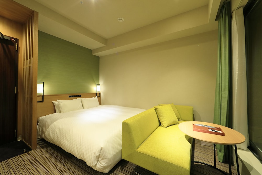 The Singulari Hotel And Skyspa At Universal Studios Japan 10/61